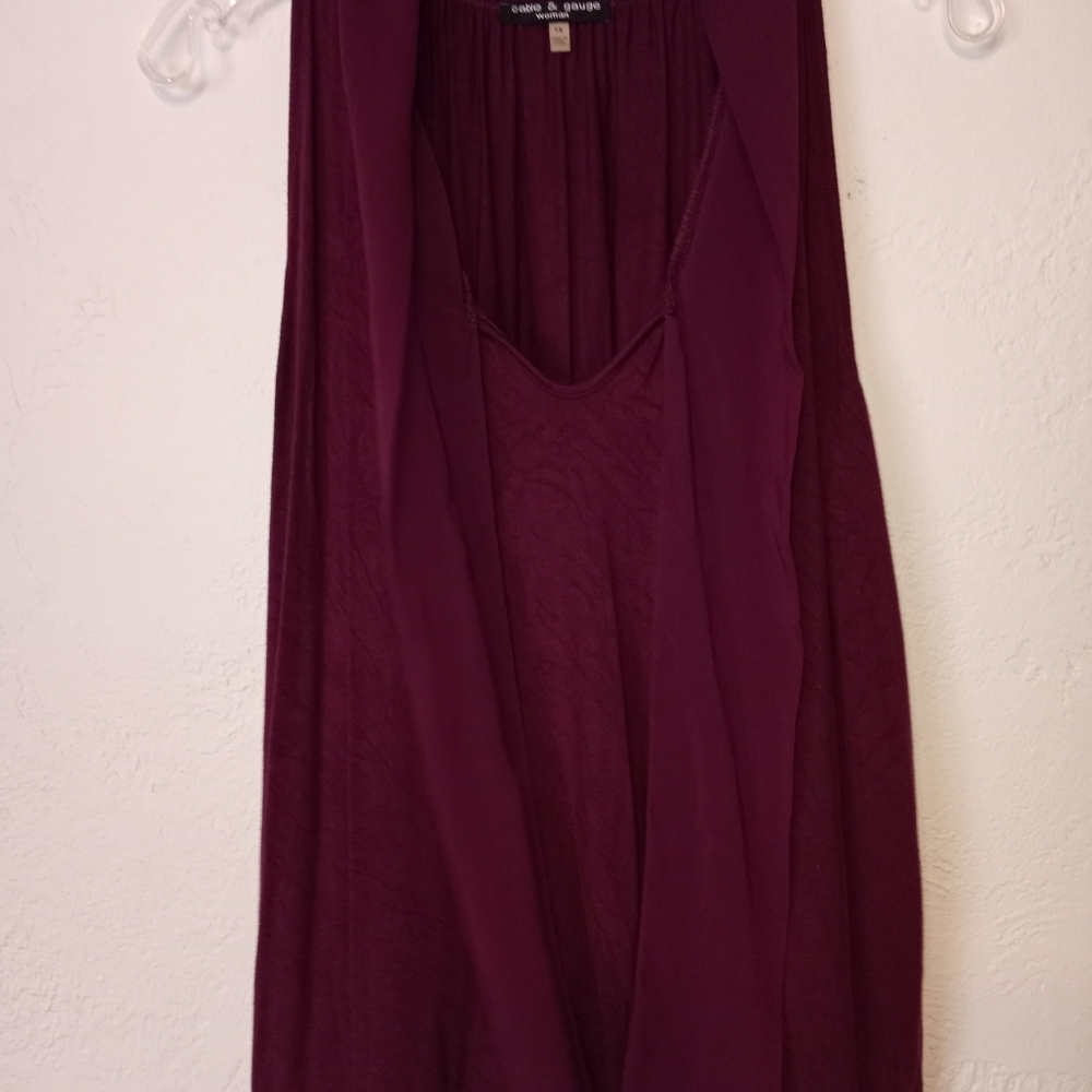 Cable & Gauge sleeveless top